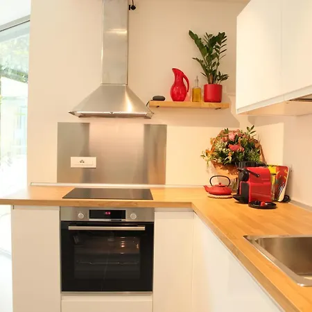 아파트 Magnolia Center Free Parking 코모